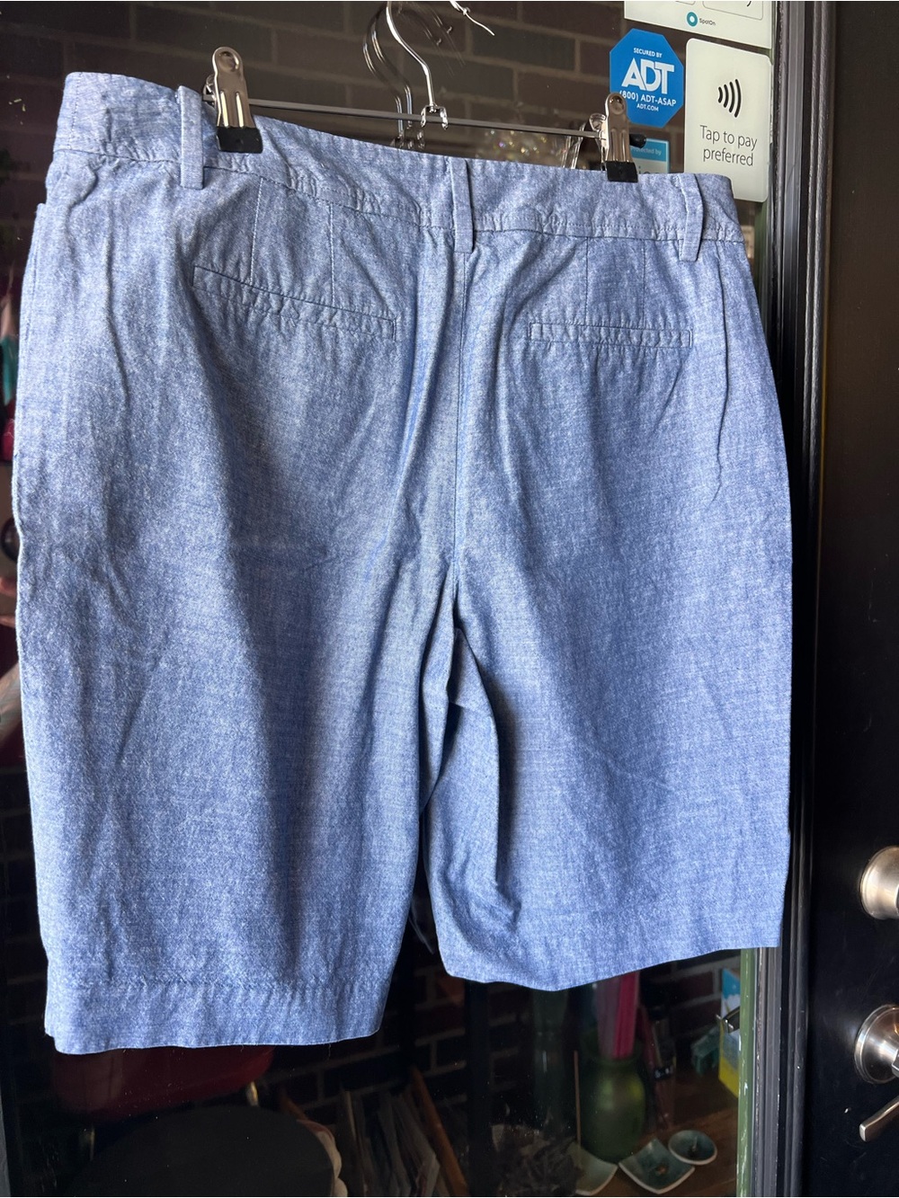 Talbots perfect short size 6 - Picture 3 of 5